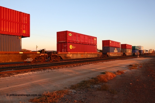 160523 2731
Parkeston, 1PM5 intermodal train, RRZY 7013 one of twenty six 5-pack well waggon sets built by Goninan in 1995-96 for National Rail, with a mix of 48' full and half height containers.
Keywords: RRZY-type;RRZY7013;Goninan-NSW;