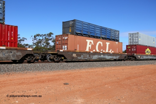 160528 8422
Binduli, intermodal train 6PM6, RRZY type five unit bar coupled well container waggon set RRZY 7030 platform 3, originally built by Goninan in a batch of twenty six RQZY type for National Rail, recoded when repaired. 48' MFG1 type FCL container FXGU 328031 double stacked with an SCF 4CG2 type 40' half height side door container SCFU 200555.
Keywords: RRZY-type;RRZY7030;Goninan-NSW;RQZY-type;