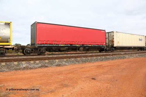 160529 8777
Parkeston, 6MP4 intermodal train, RRQY 7324 platform 5 of 5-pack articulated skel waggon set built by Qiqihar Rollingstock Works China in 2005 in a batch of twenty nine for Pacific National with a 40' 4PSG type curtainsider Royal Wolf RWTU 903123.
Keywords: RRQY-type;RRQY7324;Qiqihar-Rollingstock-Works-China;