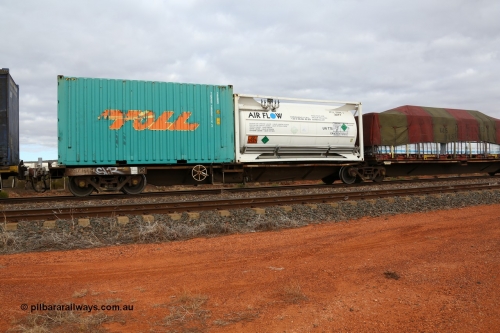 160529 8785
Parkeston, 6MP4 intermodal train, RQLY 1007 an articulated five unit container waggon with centre well, one of a batch of fourteen built by AN Rail Islington Workshops in 1991 as AQLY type, platform 5 loaded with an Air Flow 20' ISO 22T7 type tank AFLU 100046[3] with carbon dioxide and Toll 20' 2EB0 type container TQSU 200614[3].
Keywords: RQLY-type;RQLY1007;AN-Islington-WS;AQLY-type;