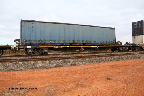 160529 8794
Parkeston, 6MP4 intermodal train, RQAY 21894 container waggon, one of a hundred waggons built in 1981 by EPT NSW as type NQAY, recoded to RQAY in 1994 with a Pacific National 48' curtainsider PNXC 4460.
Keywords: RQAY-type;RQAY21894;EPT-NSW;NQAY-type;
