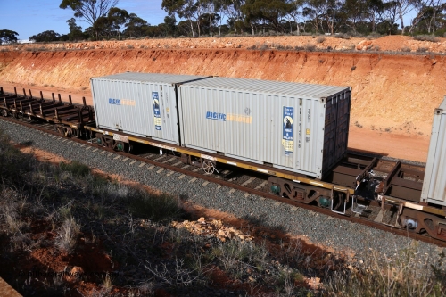 160531 9863
Binduli, 3PM4 steel train, RKLY 20549
Keywords: RKLY-type;RKLY20549;