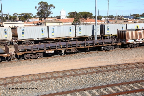 160531 9921
West Kalgoorlie, 1MP2 steel train, RKQF 60274
Keywords: RKQF-type;RKQF60274;