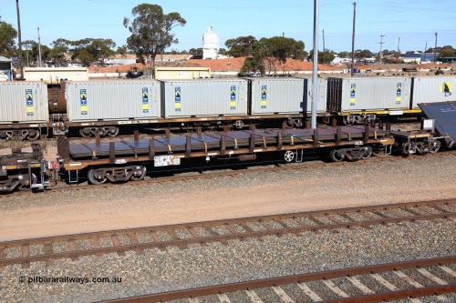 160531 9925
West Kalgoorlie, 1MP2 steel train, RKQF 60272
Keywords: RKQF-type;RKQF60272;