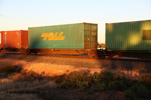 160601 10135
West Kalgoorlie, 2MP5 intermodal train, RRGY 7133 48' platform 4 of 5-pack articulated skel waggon, one of fifty built by AN Rail Islington Workshops in 1996-97 as type RRBY, later rebuilt with 48' intermediate decks and coded RRGY, with a 40' 4FG1 type Toll box TRRC 410624[4].
Keywords: RRGY-type;RRGY7133;AN-Islington-WS;RRBY-type;