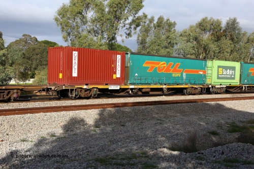 160609 0407
Woodbridge, 5PM5 intermodal train, RQSY 34340 built by Goninan NSW as an OCY type container waggon in a batch of one hundred in 1974-75, recoded to NQOY, NQGY and RQGY. With a Grace 20' 2EG1 box GRRU 230436[0] and Toll 40' curtainsider 5TW 520.
Keywords: RQSY-type;RQSY34340;Goninan-NSW;OCY-type;