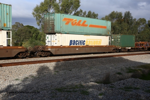 160609 0454
Woodbridge, 5PM5 intermodal train, platform 5 of 5-pack RRRY 7011 well waggon set, one of nineteen built in China at Zhuzhou Rolling Stock Works for Goninan in 2005, 46' 6
