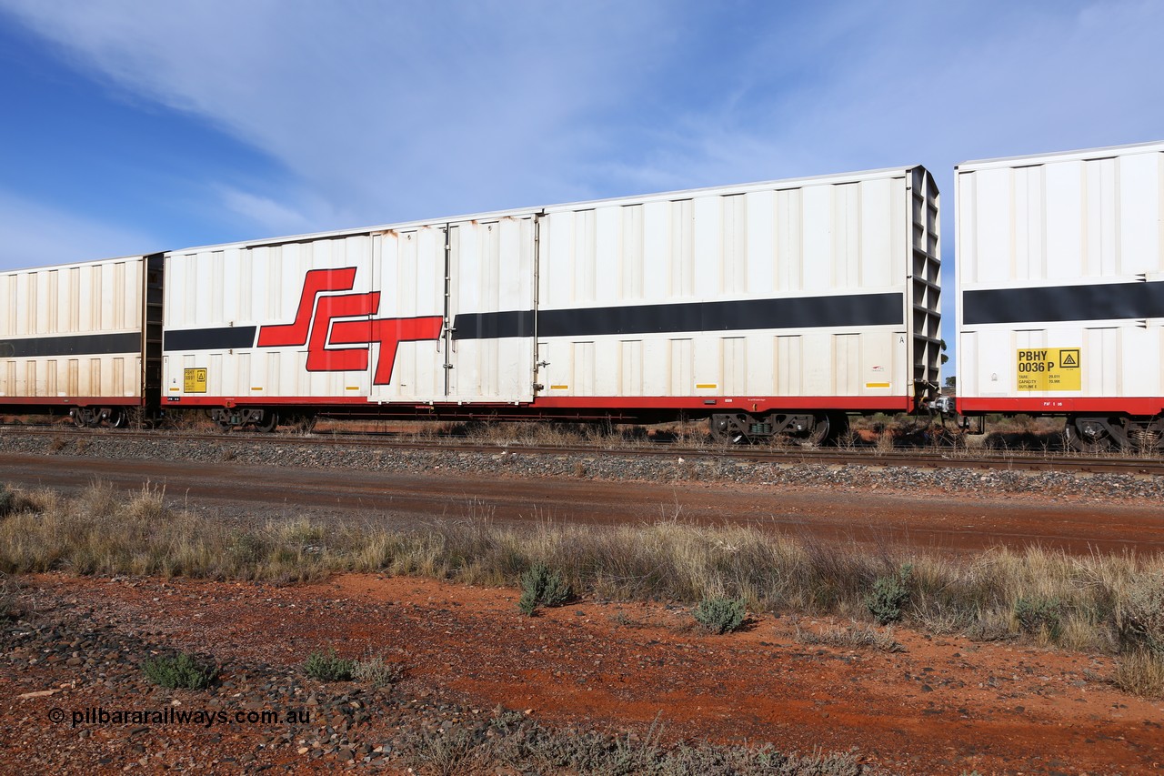 160523 2828
Parkeston, SCT train 7GP1 which operates from Parkes NSW (Goobang Junction) to Perth, PBHY type covered van PBHY 0099 Greater Freighter, built by CSR Meishan Rolling Stock Co China in 2014.
Keywords: PBHY-type;PBHY0099;CSR-Meishan-China;