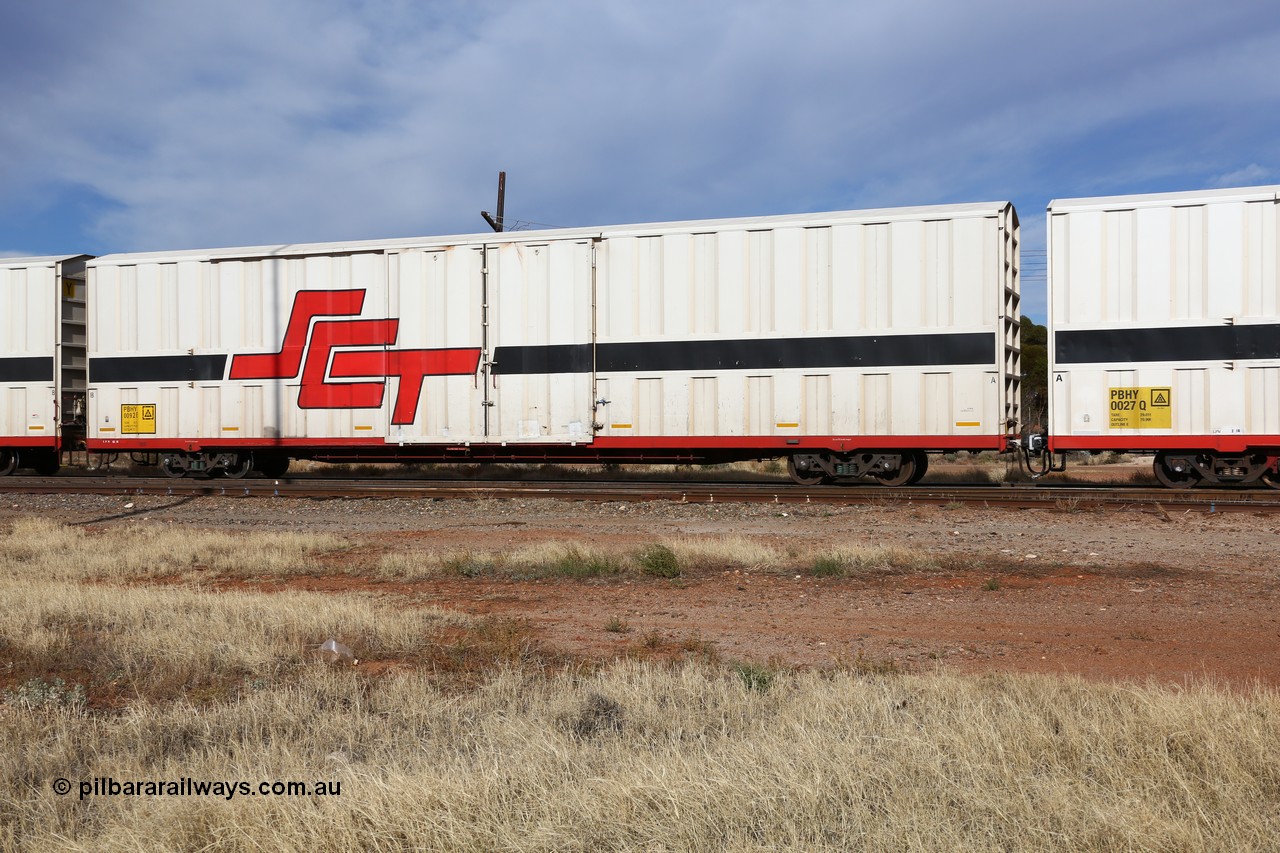 160523 2893
Parkeston, SCT train 7GP1 which operates from Parkes NSW (Goobang Junction) to Perth, PBHY type covered van PBHY 0092 Greater Freighter, built by CSR Meishan Rolling Stock Co China in 2014 without the Greater Freighter signage.
Keywords: PBHY-type;PBHY0092;CSR-Meishan-China;