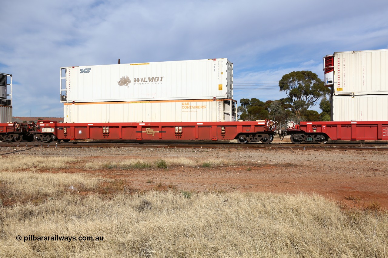 160523 2909
Parkeston, SCT train 7GP1 which operates from Parkes NSW (Goobang Junction) to Perth, PWWY type PWWY 0035 one of forty well waggons built by Bradken NSW for SCT, loaded with a 46' MFR3 type Rail Containers reefer SCFU 811005 and a 46' MFRG former Wilmot Freeze Haul WB009 now SCFU 814029.
Keywords: PWWY-type;PWWY0035;Bradken-NSW;