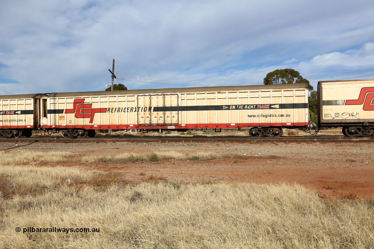 160523 2916
Parkeston, SCT train 7GP1 which operates from Parkes NSW (Goobang Junction) to Perth, ARBY type ARBY 3100 refrigerated box van converted by Gemco WA from former ANR Comeng WA 1977 built VFX type covered van which were recoded to ABFX/Y in later years.
Keywords: ARBY-type;ARBY3100;Comeng-WA;VFX-type;ABFY-type;Gemco-WA;