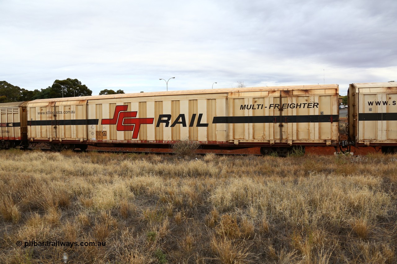 160524 3685
Kalgoorlie, SCT train 2PM9 operating from Perth to Melbourne, PBGY type covered van PBGY 0130 Multi-Freighter, one of eighty units built by Gemco WA.
Keywords: PBGY-type;PBGY0130;Gemco-WA;