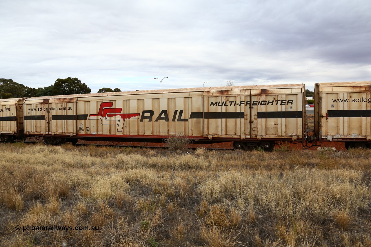 160524 3712
Kalgoorlie, SCT train 2PM9 operating from Perth to Melbourne, PBGY type covered van PBGY 0029 Multi-Freighter, one of eighty two waggons built by Queensland Rail Redbank Workshops in 2005.
Keywords: PBGY-type;PBGY0029;Qld-Rail-Redbank-WS;