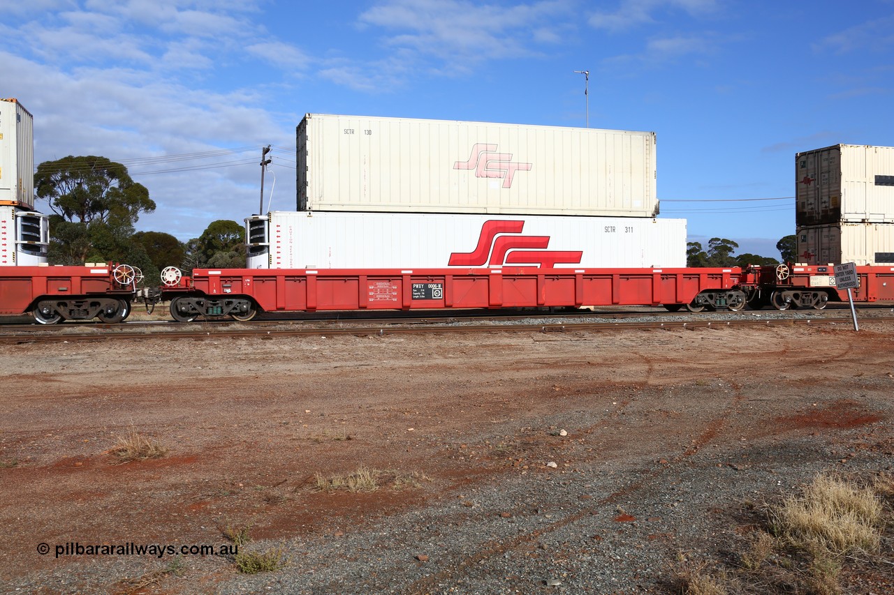 160525 4590
Parkeston, SCT train 3PG1 which operates from Perth to Parkes NSW (Goobang Junction), PWXY type PWXY 0006 one of twelve well waggons built by CSR Meishan Rolling Stock Co of China for SCT in 2008, loaded with an SCT 48' reefer SCTR 311 and an SCT 40' reefer SCTR 130.
Keywords: PWXY-type;PWXY0006;CSR-Meishan-China;