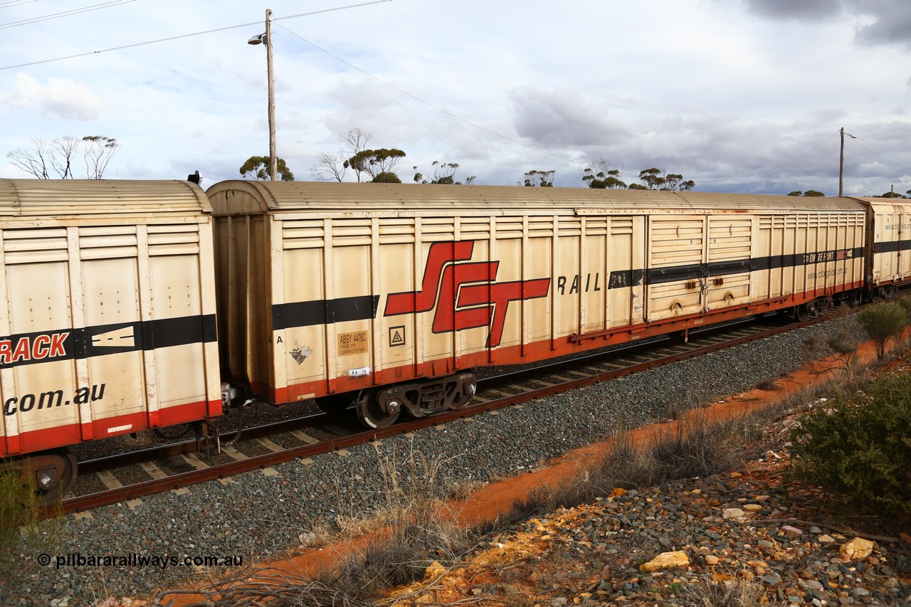 160526 5339
West Kalgoorlie, SCT train 3MP9 operating from Melbourne to Perth, ABSY type van ABSY 4476, one of a batch of fifty made by Comeng WA as VFX type 75' covered vans 1977, recoded to ABFX type, seen here with the silver corrugated roof fitted when Gemco WA upgraded it to ABSY type.
Keywords: ABSY-type;ABSY4476;Comeng-WA;VFX-type;ABFX-type;