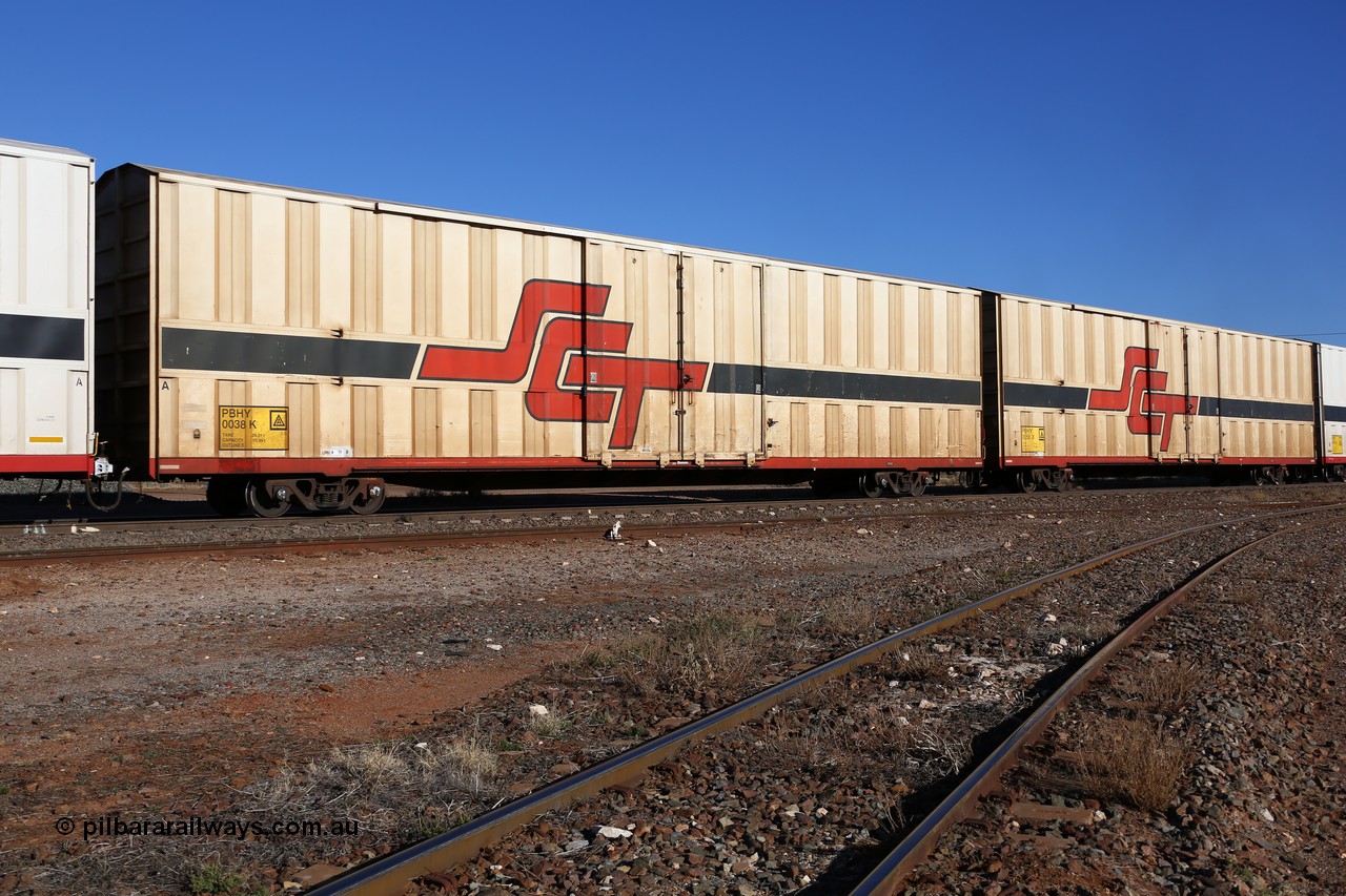 160530 9195
Parkeston, SCT train 7GP1 which operates from Parkes NSW (Goobang Junction) to Perth, PBHY type covered van PBHY 0038 Greater Freighter, one of a second batch of thirty units built by Gemco WA without the Greater Freighter signage.
Keywords: PBHY-type;PBHY0038;Gemco-WA;