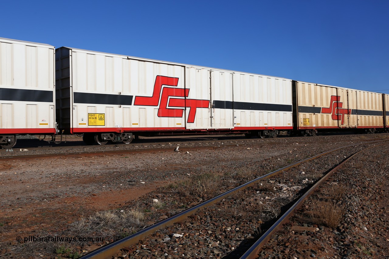 160530 9196
Parkeston, SCT train 7GP1 which operates from Parkes NSW (Goobang Junction) to Perth, PBHY type covered van PBHY 0094 Greater Freighter, built by CSR Meishan Rolling Stock Co China in 2014 without the Greater Freighter signage.
Keywords: PBHY-type;PBHY0094;CSR-Meishan-China;