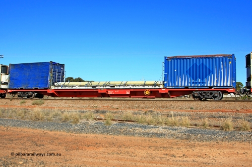 100603 9003
Parkeston, SCT train 3MP9, PQIY type 80' container flat PQIY 0002, one of forty units built by Gemco WA in 2009 loaded with 20' tarp top 25U1 type container BEARS 39, 40' flatrack MGCU 6609522 and 20' DMS Glass container tarped.
Keywords: PQIY-type;PQIY0002;Gemco-WA;