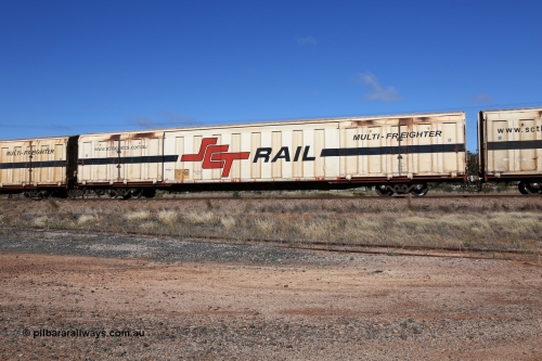 160522 2231
Parkeston, SCT train 6MP9 operating from Melbourne to Perth, PBGY type covered van PBGY 0136 Multi-Freighter, one of eighty units built by Gemco WA with Independent Brake signage.
Keywords: PBGY-type;PBGY0136;Gemco-WA;