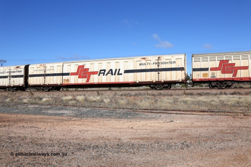 160522 2242
Parkeston, SCT train 6MP9 operating from Melbourne to Perth, PBGY type covered van PBGY 0101 Multi-Freighter, one of eighty units built by Gemco WA.
Keywords: PBGY-type;PBGY0101;Gemco-WA;