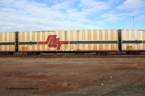 160525 4562
Parkeston, SCT train 3PG1 which operates from Perth to Parkes NSW (Goobang Junction), PBHY type covered van PBHY 0048 Greater Freighter, one of a second batch of thirty units built by Gemco WA without the Greater Freighter signage.
Keywords: PBHY-type;PBHY0048;Gemco-WA;
