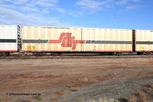 160525 4594
Parkeston, SCT train 3PG1 which operates from Perth to Parkes NSW (Goobang Junction), PBHY type covered van PBHY 0036 Greater Freighter, one of a second batch of thirty units built by Gemco WA without the Greater Freighter signage.
Keywords: PBHY-type;PBHY0038;Gemco-WA;