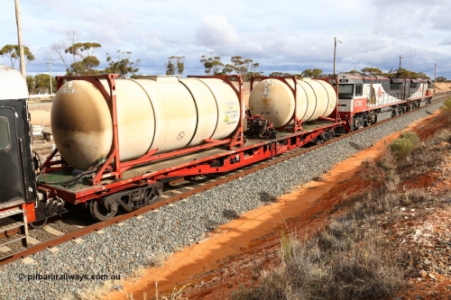 160526 5291
West Kalgoorlie, SCT train 3MP9 operating from Melbourne to Perth, SCT inline refuelling waggon PQFY type PQFY 4341 originally built by Perry Engineering SA in 1977 for Commonwealth Railways as an RMX type container waggon, with SCT - Logicoil AMT5 type tank-tainers TILU 102025 and TILU 102021.
Keywords: PQFY-type;PQFY4341;Perry-Engineering-SA;RMX-type;