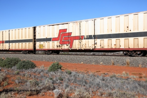 160527 5533
Blamey crossing loop at the 1692 km, SCT train 5PM9 operating from Perth to Melbourne, PBHY type covered van PBHY 0016 Greater Freighter, one of thirty five units built by Gemco WA in 2005 without the Greater Freighter signage.
Keywords: PBHY-type;PBHY0016;Gemco-WA;