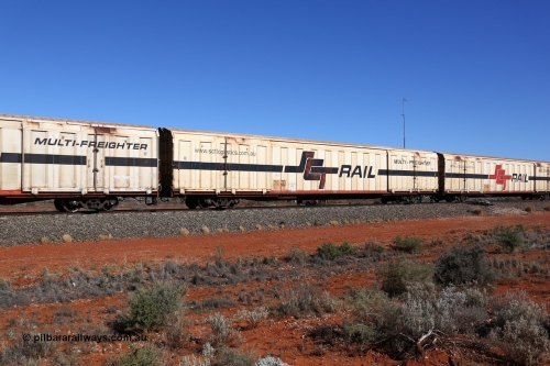 160527 5543
Blamey crossing loop at the 1692 km, SCT train 5PM9 operating from Perth to Melbourne, PBGY type covered van PBGY 0112 Multi-Freighter, one of eighty units built by Gemco WA, with Independent Brake signage.
Keywords: PBGY-type;PBGY0112;Gemco-WA;