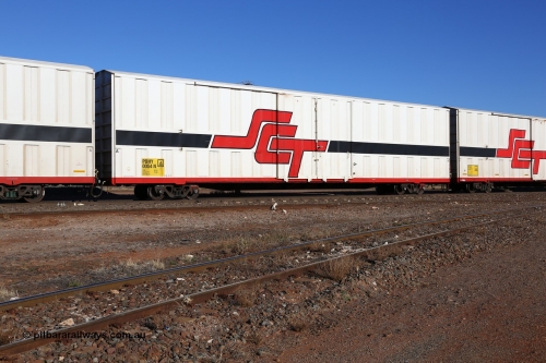 160530 9098
Parkeston, SCT train 1PM9 operates mostly empty from Perth to Melbourne, PBHY type covered van PBHY 0054 Greater Freighter, one of a second batch of thirty units built by Gemco WA without the Greater Freighter signage.
Keywords: PBHY-type;PBHY0054;Gemco-WA;