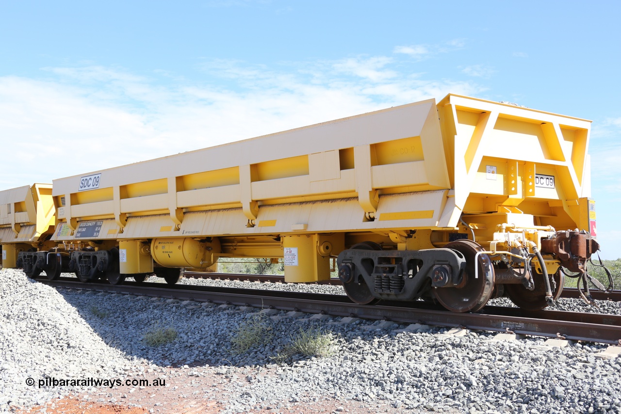 130815 2574
Barker Siding, FMG has ten 82.4 tonne capacity air operated side dump waggons built in USA by JK-CO in 2012. SDC 09 sits at the ballast loading point. 15th August 2013.
Keywords: SDC09;JK-CO-USA;