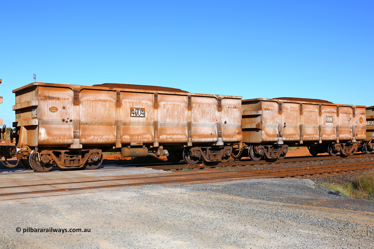 3003-4004 200616 6598
FMG 3003 and 4004 at Boodarie on a loaded train, June 16, 2020. Four waggons 3003 slave and 4004 control and 3005 slave and 4006 control are prototype builds by CSR Yangtze in 2009.
